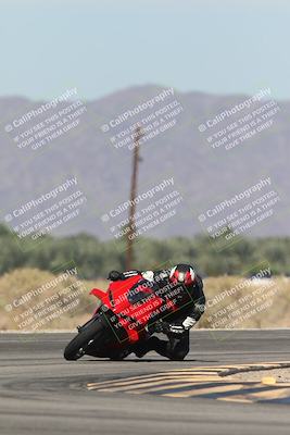 media/Oct-13-2025-Moto Forza (Mon) [[a66d839500]]/2-A Group/Session 3 (Turn 16)/